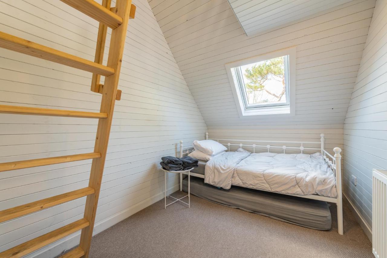 Nether Newton - Sleeps 12, Hottub, Sauna, Private Garden Newmilns Екстер'єр фото